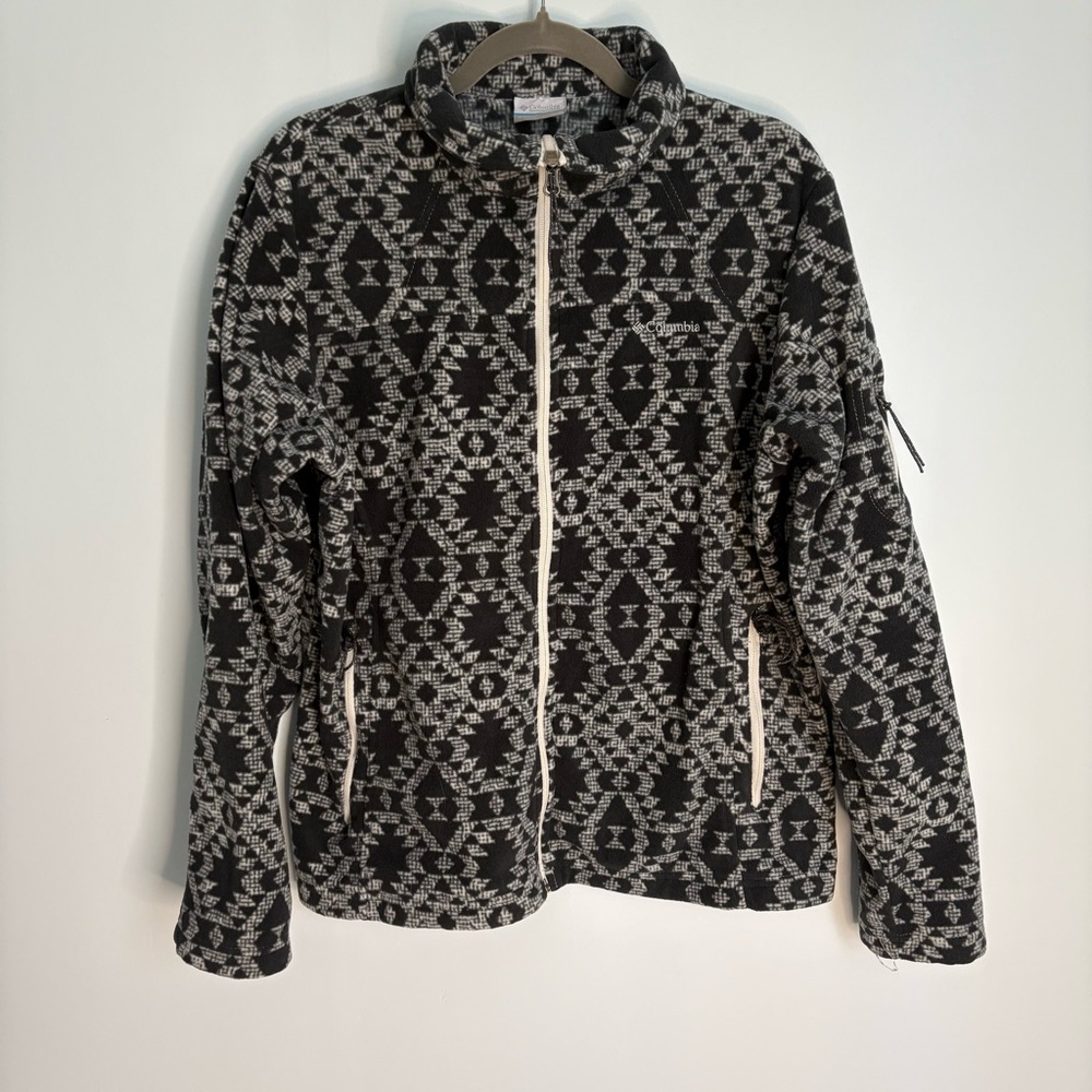 Columbia Geometric Black and Gray Fleece Jacket